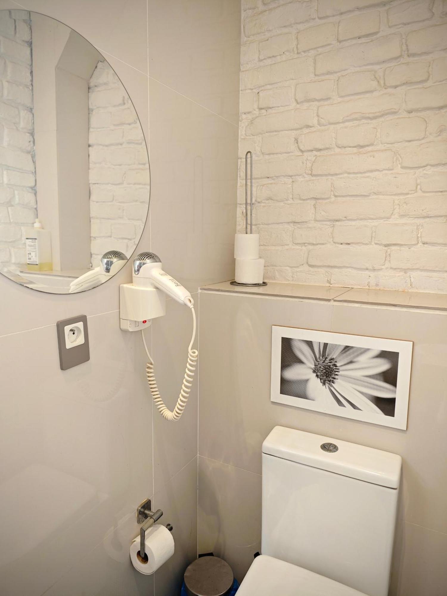 Apartamenty Wilcza - City Center Varsovia Habitación foto