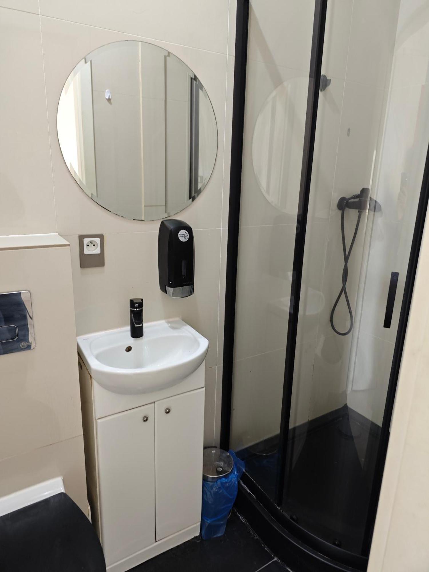 Apartamenty Wilcza - City Center Varsovia Habitación foto